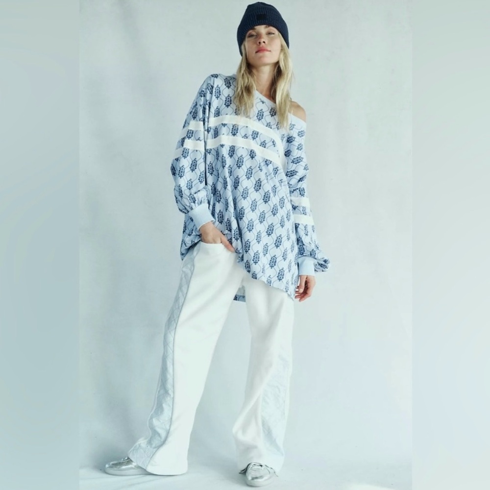NWT Free People Movement Post Up Logo Layer in Ice Grey Combo Size Small-XL